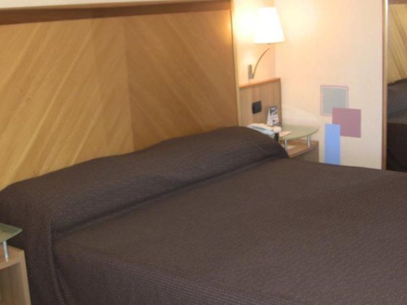 Hotel Corallo Ріміні Екстер'єр фото