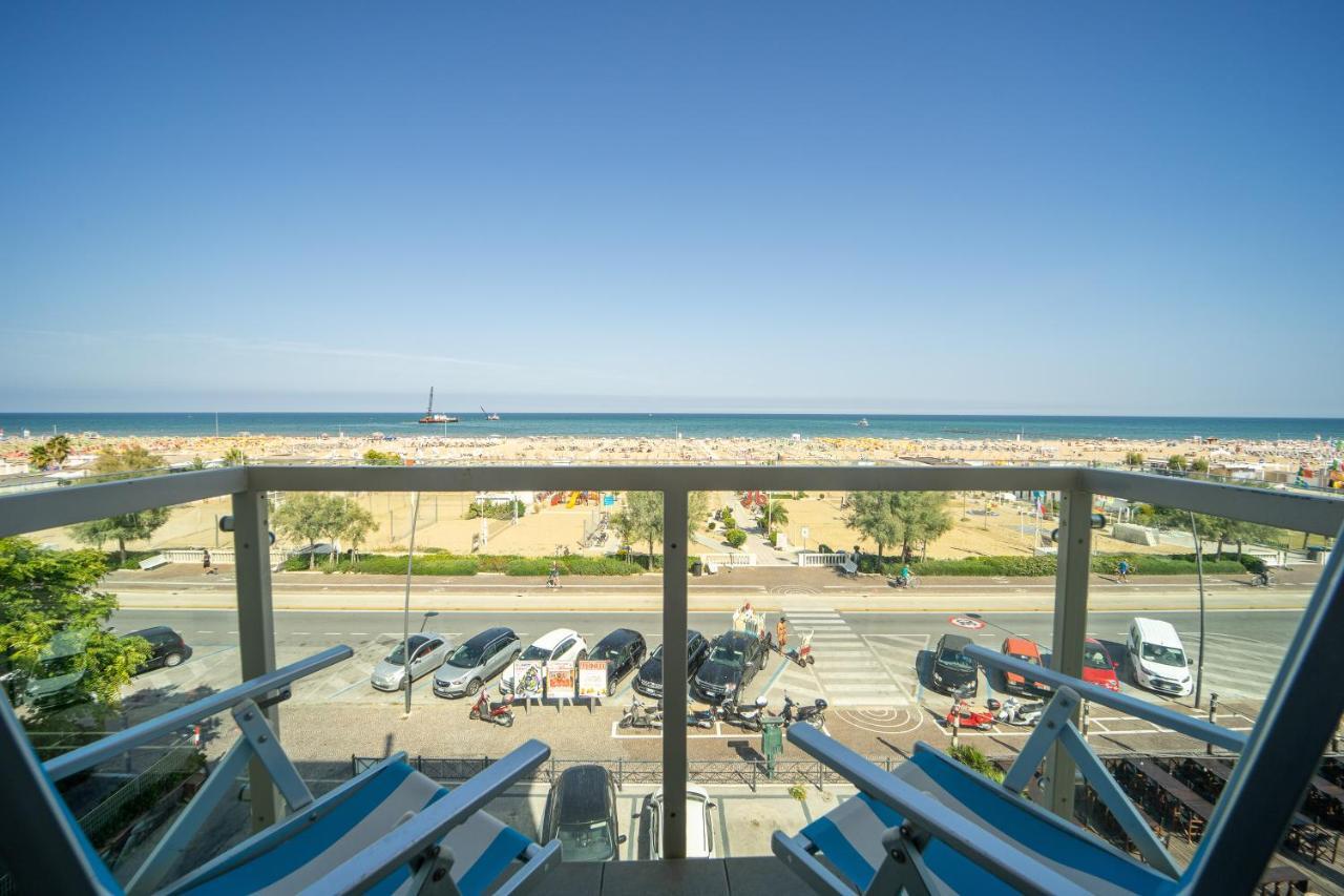 Hotel Corallo Ріміні Екстер'єр фото